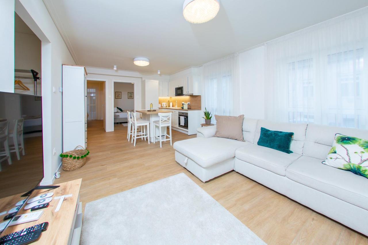 Cosy Inner City Getaway Bestern Szeged Luaran gambar